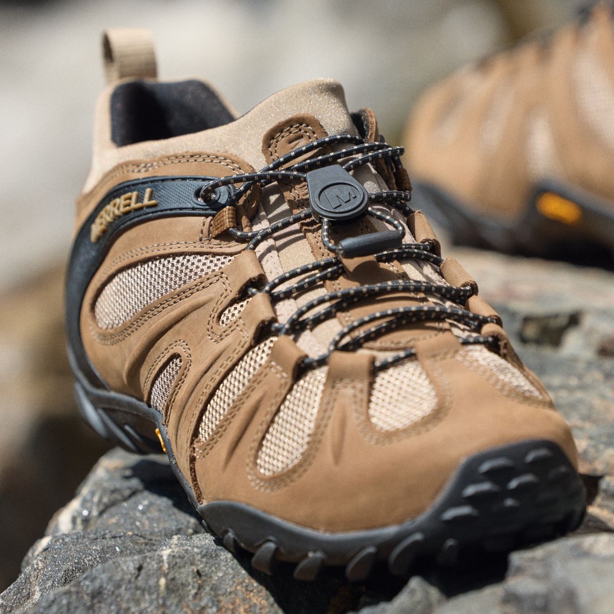 Merrell Men's Chameleon 8 Stretch  Hiking Shoes